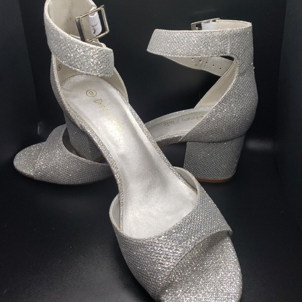 DREAM PAIRS Women's Silver Glitter Low Heel Pump Sandals Ankle Strap Dress Shoes